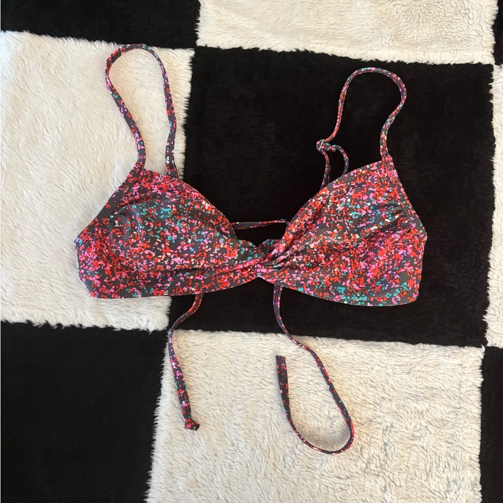 Athleta small Bikini Top with Adjustable Straps